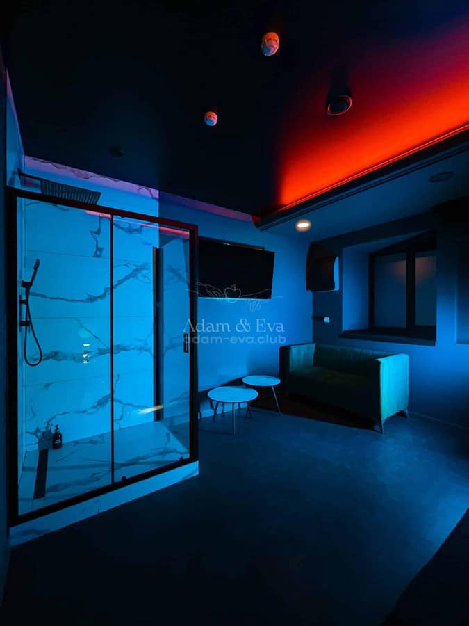 Интерьер салона Adam&Eva — фото 16